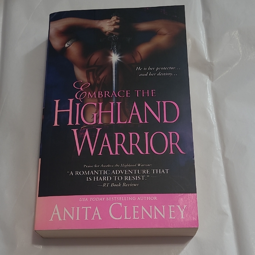 3/$5 Or 6/$10❤️Embrace the Highland Warrior By Anita Clenny